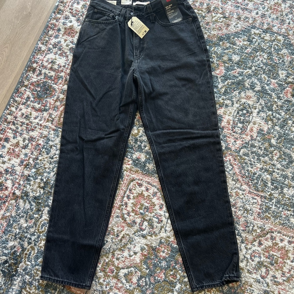 Levi’s 80s Mom Jeans